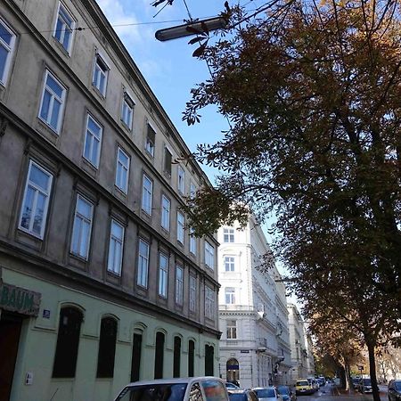 비엔나 Studio U Parkplatz, Zentrale Ruhelage Neben Grunoase 아파트 외부 사진